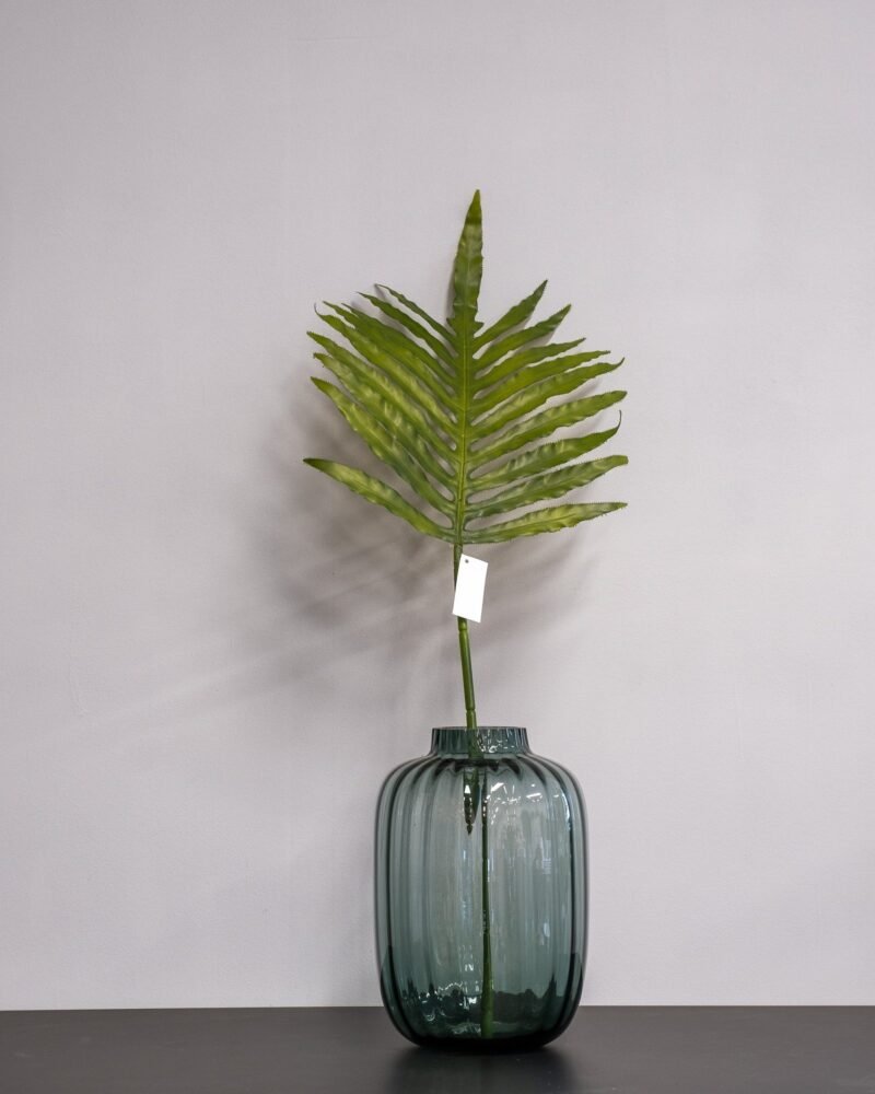 Konstgjorda Dekorativa palmblad i Modern Design – 70 cm